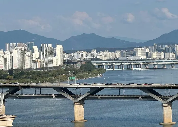 청담 잠실 롯데타워 Modern In Cheongdam, Gangnam River View * Seoul